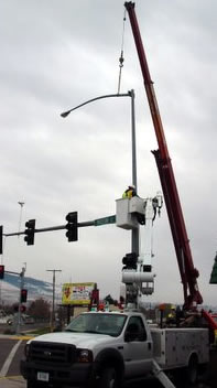 BoaGrip&trade; rigging sling for tapered utility poles